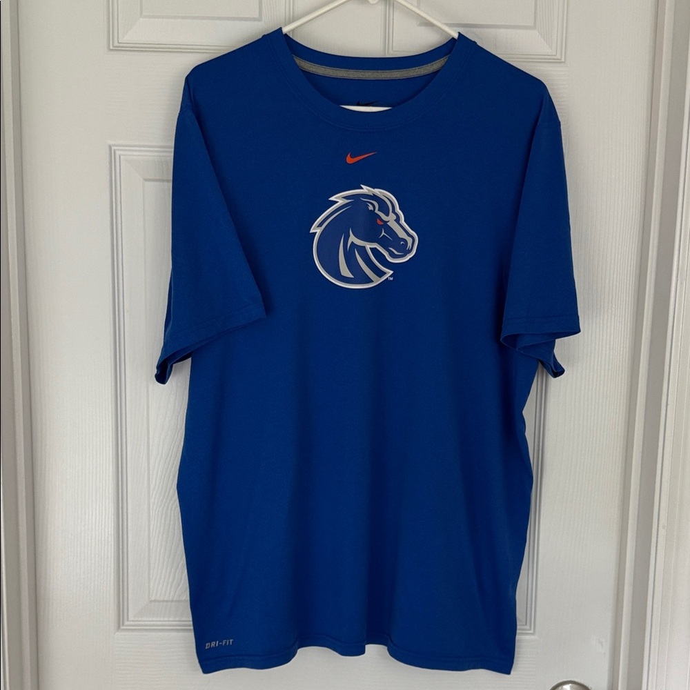 Nike dri-fit Boise State Broncos blue teeshirt